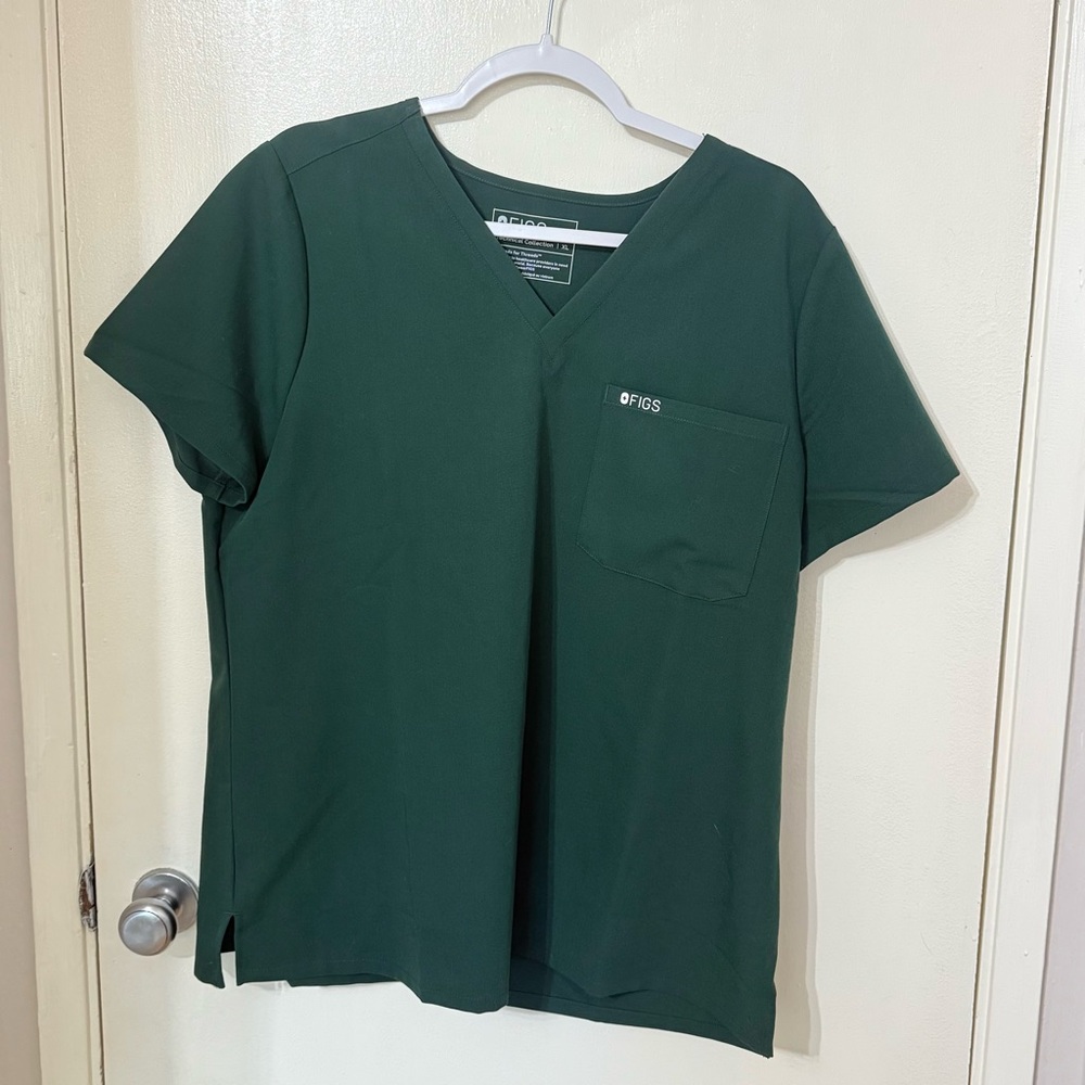 Figs RARE British Racing Green Scrub Set - Picture 5 of 7